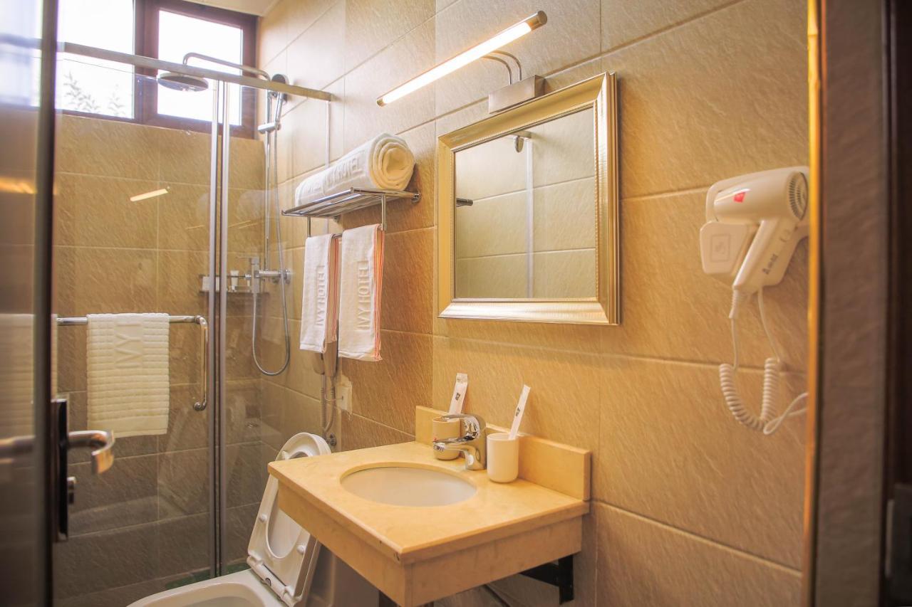 Ivy Hotel, Bishoftu Bagian luar foto