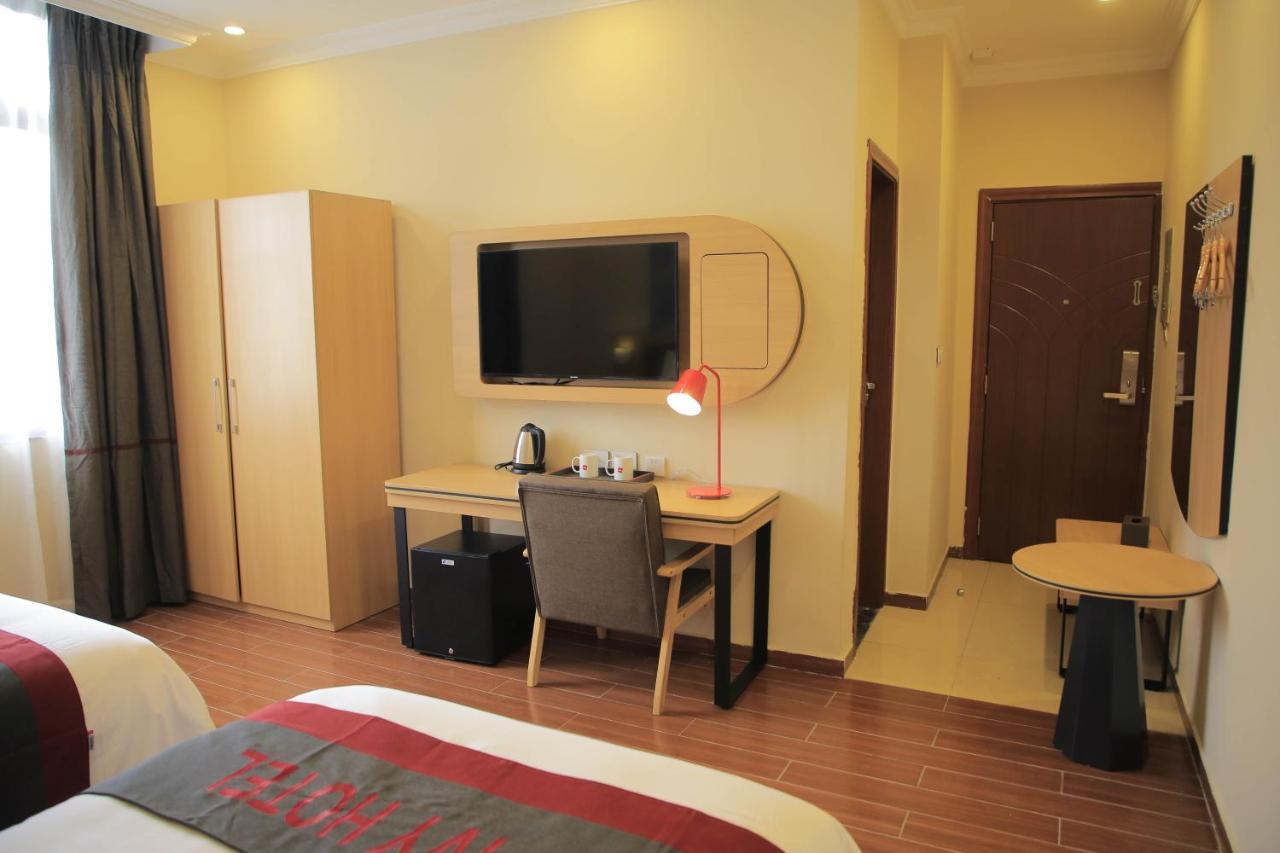 Ivy Hotel, Bishoftu Bagian luar foto