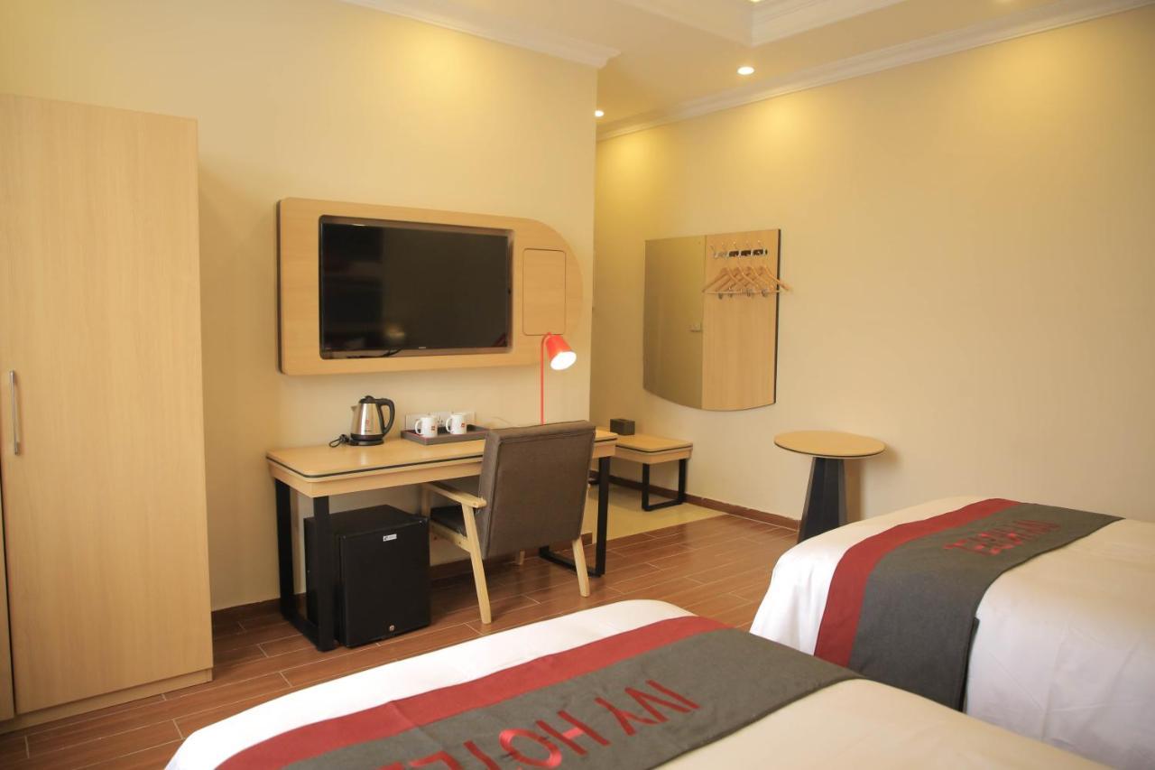 Ivy Hotel, Bishoftu Bagian luar foto