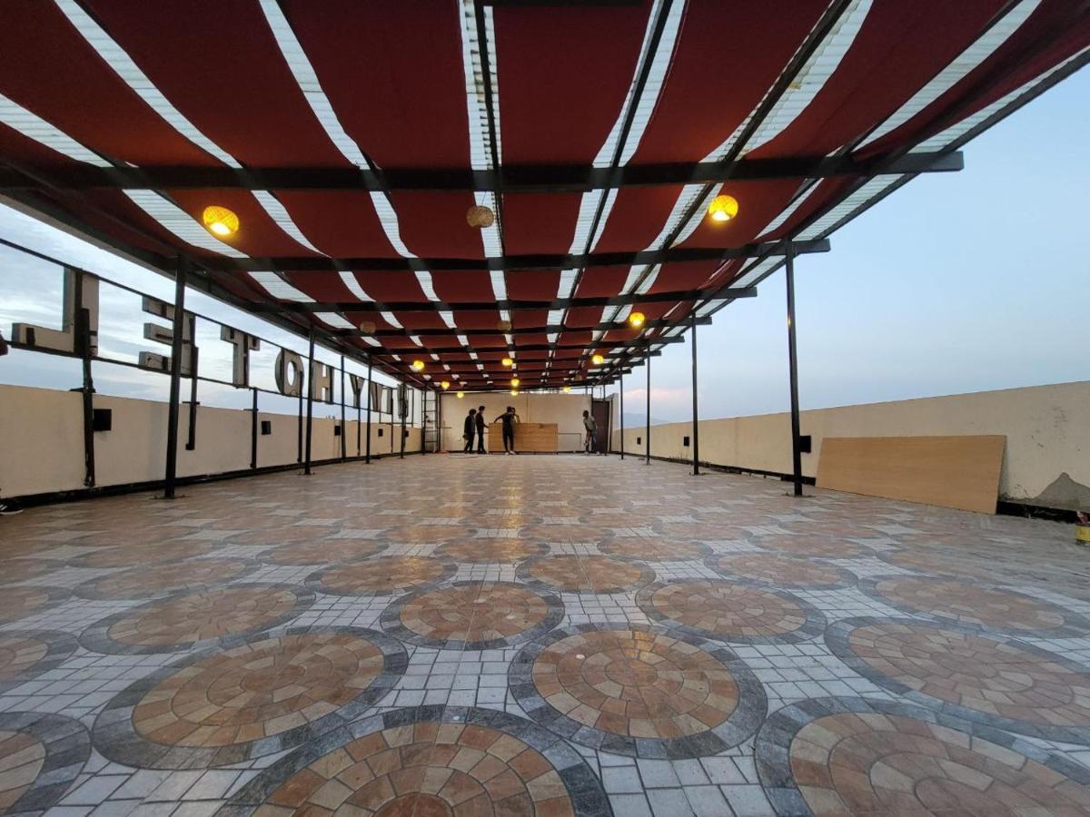 Ivy Hotel, Bishoftu Bagian luar foto